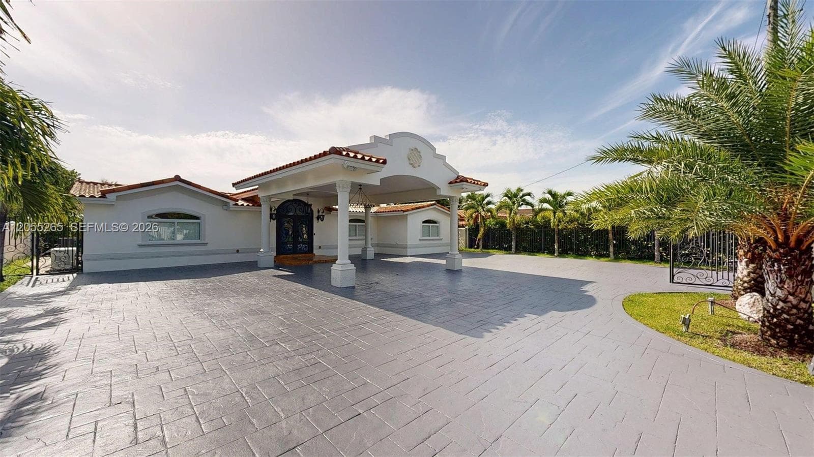 6265 W 10th Ave, Hialeah, FL 33012