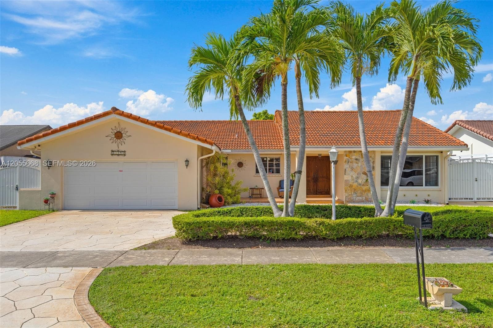 13390 SW 1st St, Miami, FL 33184
