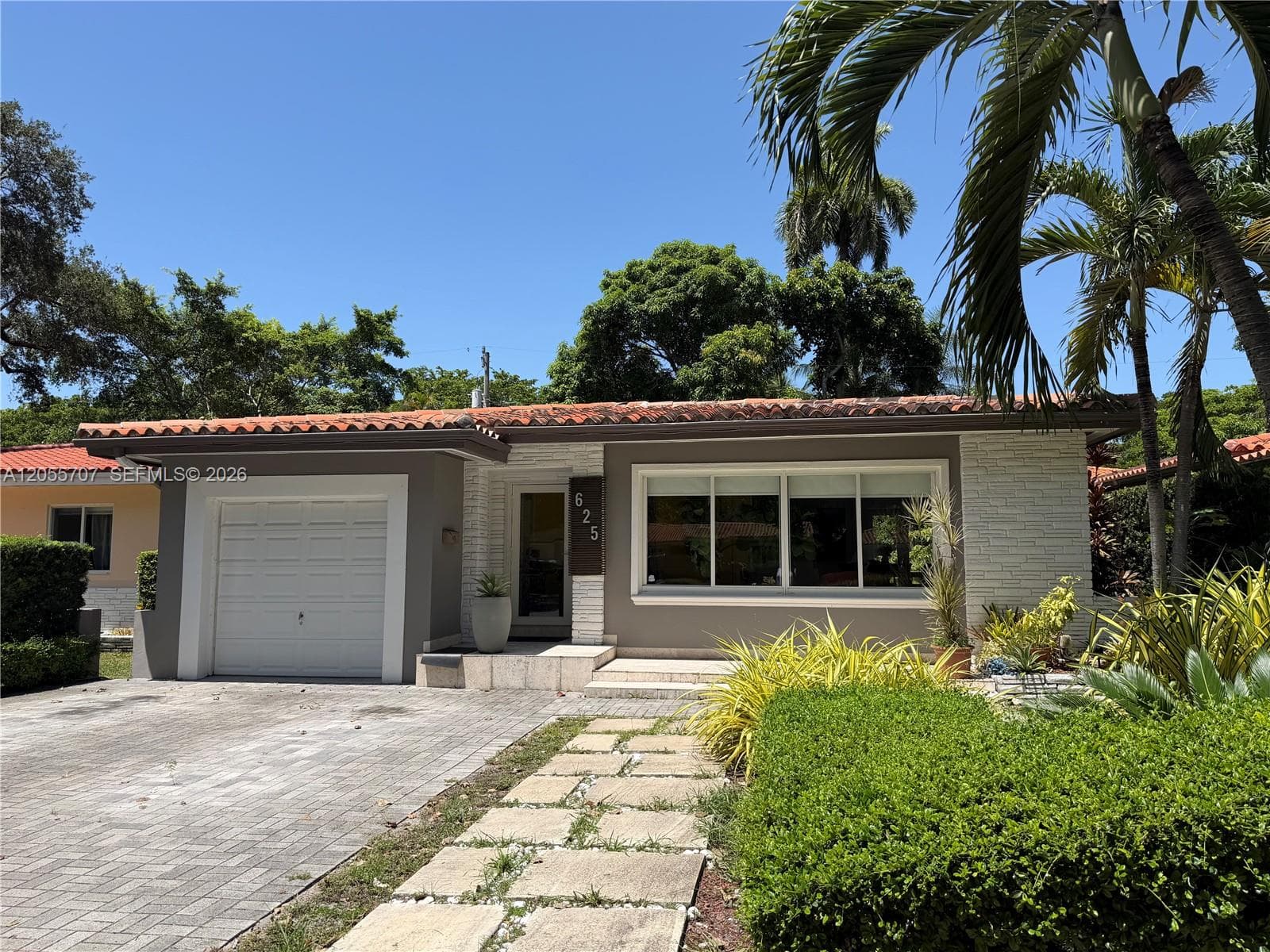 625 Bird Rd, Coral Gables, FL 33146