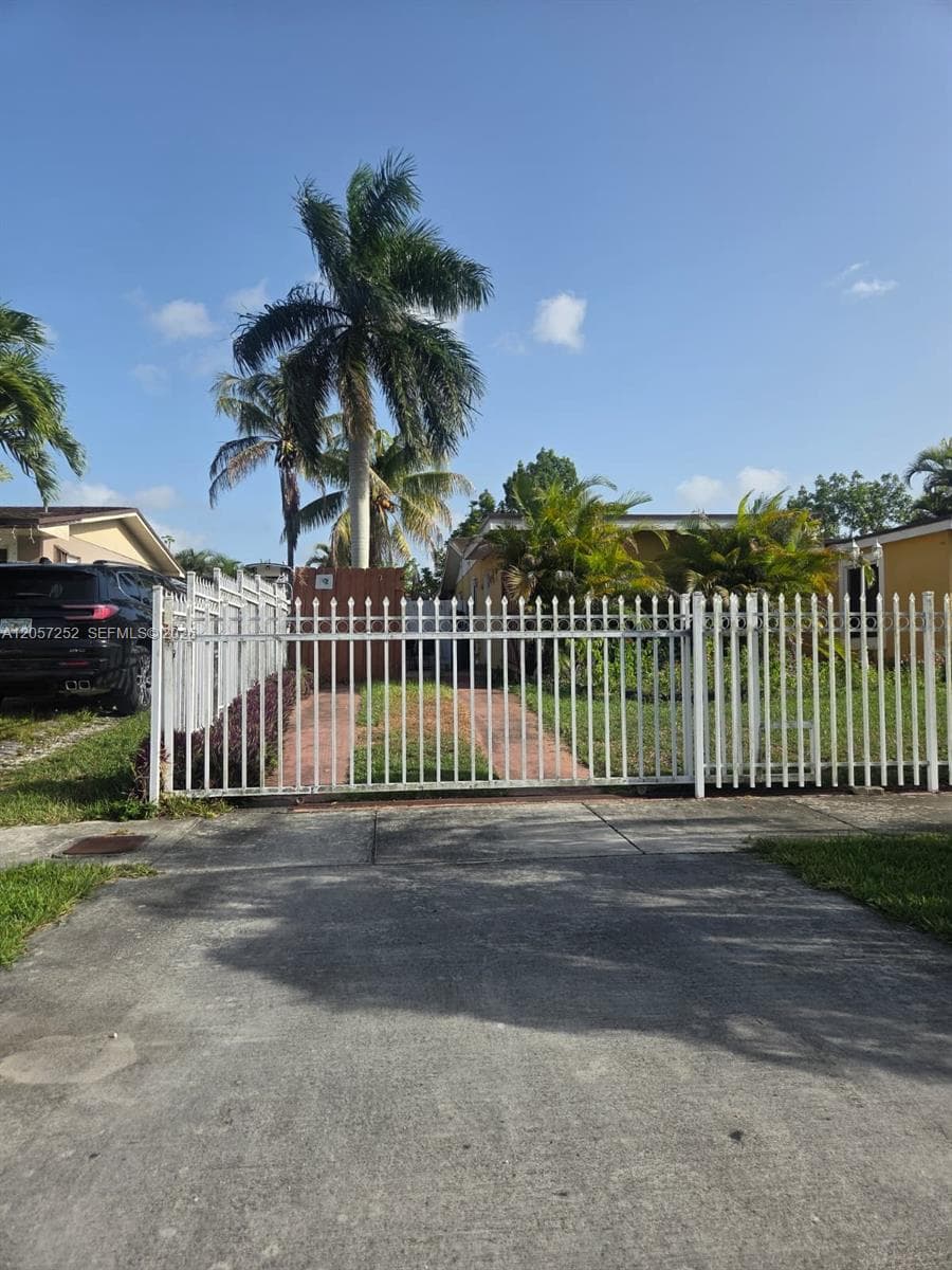 15440 SW 294th Ter # A, Homestead, FL 33033