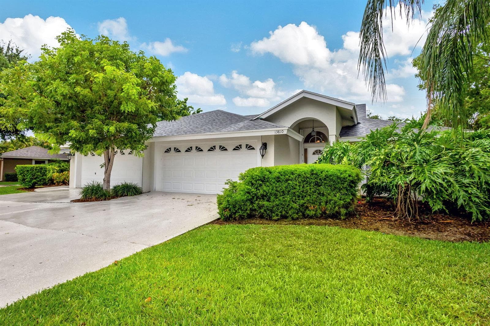 13810 YARMOUTH Drive, Wellington, FL 33414