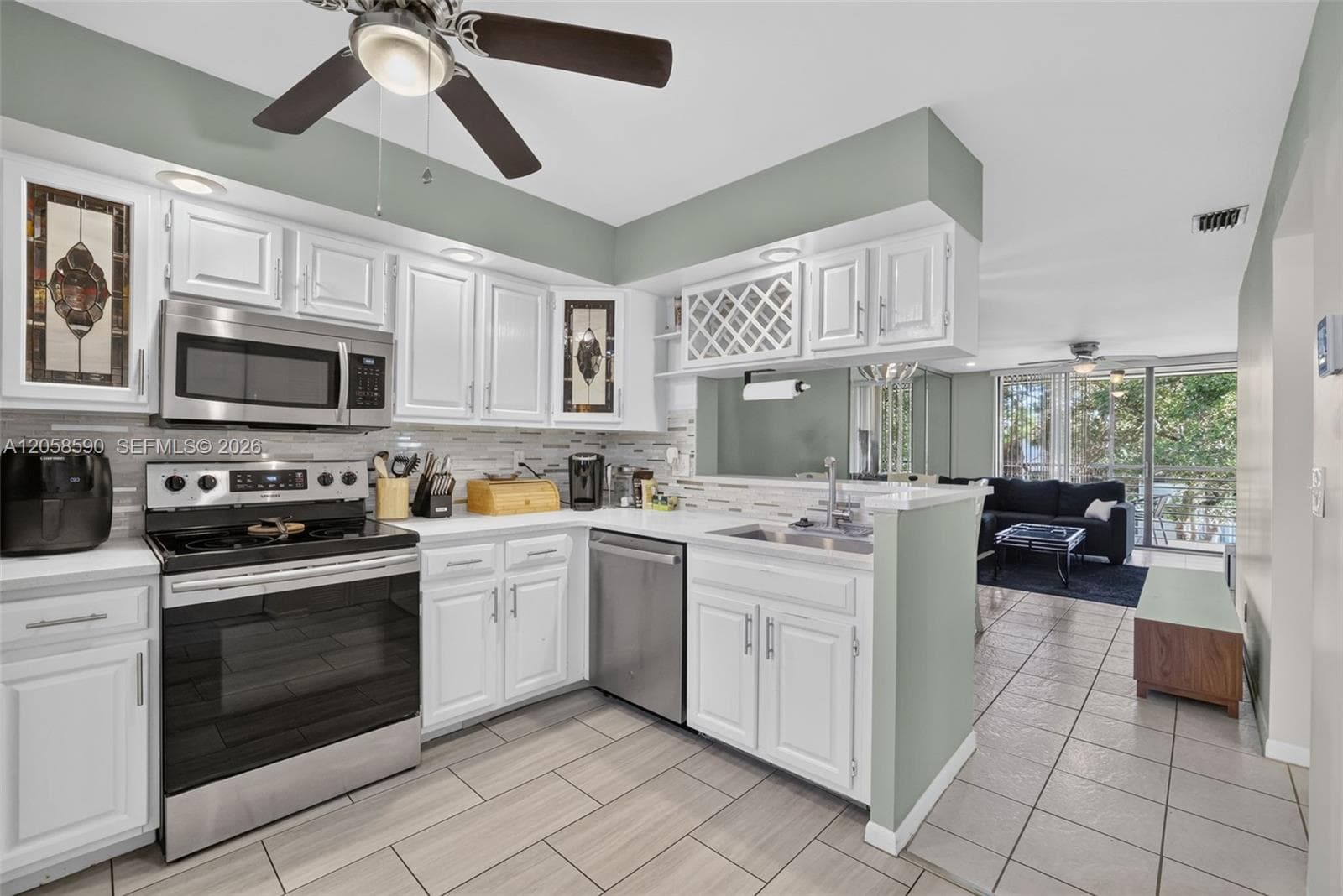7653 NW 79th Ave # 312, Tamarac, FL 33321
