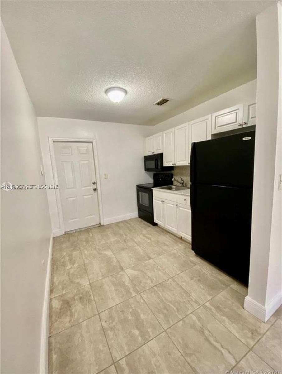 4141 SW 20th St # 3, West Park, FL 33023