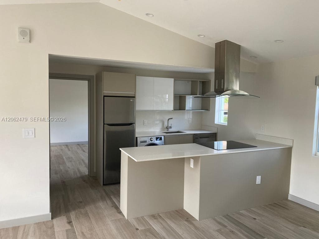 8035 Abbott Avenue # 102, Miami Beach, FL 33141