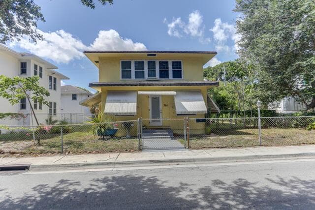 314 CRANESNEST Way, West Palm Beach, FL 33401