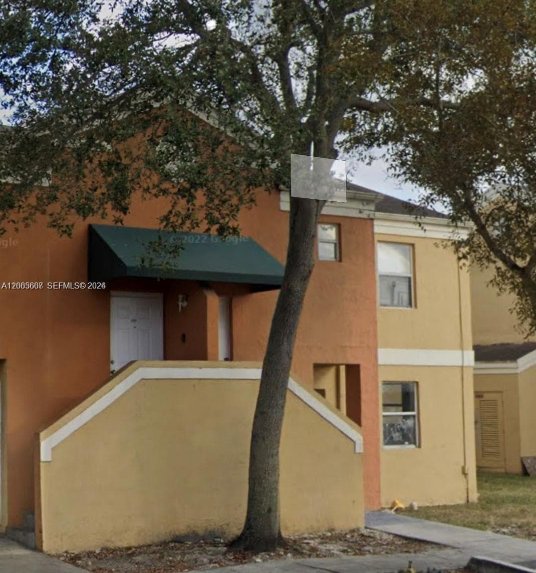 2421 NW 56th Ave # 2-103, Lauderhill, FL 33313