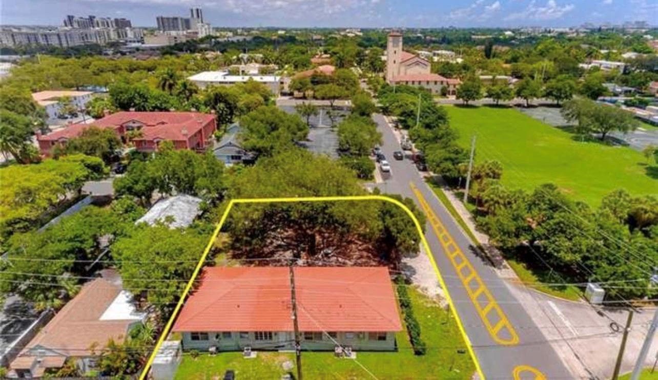 17 NE 9TH Avenue, Fort Lauderdale, FL 33301