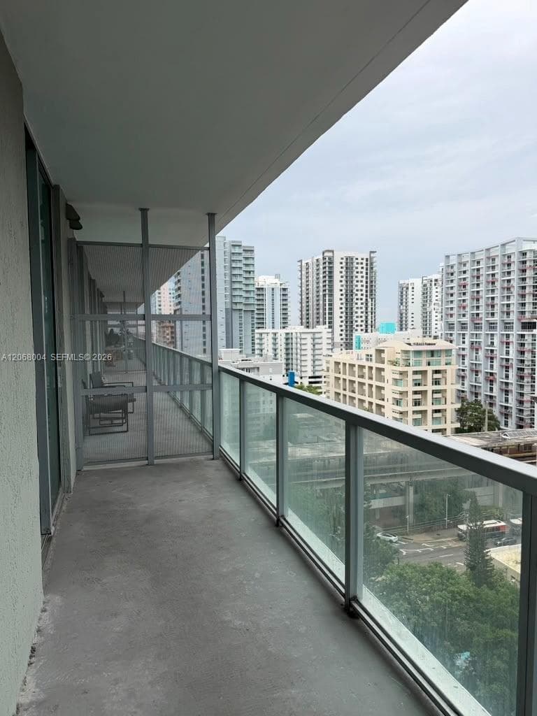 1111 SW 1st Ave # 1722-N, Miami, FL 33130
