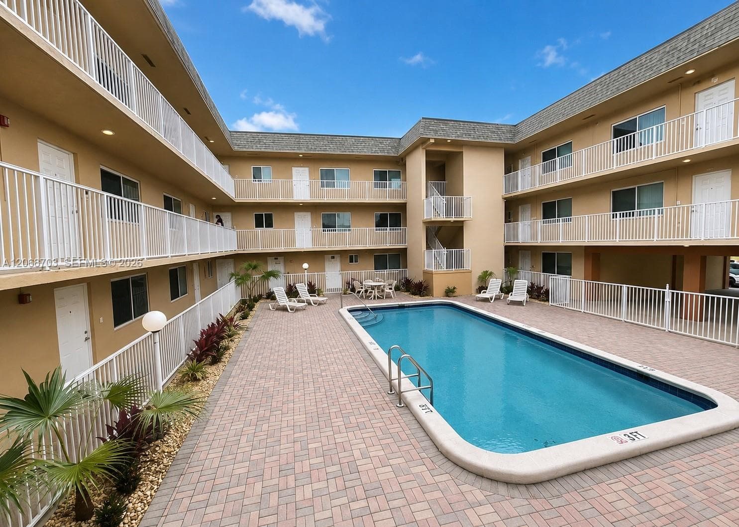 7910 Taft St # 208, Pembroke Pines, FL 33024