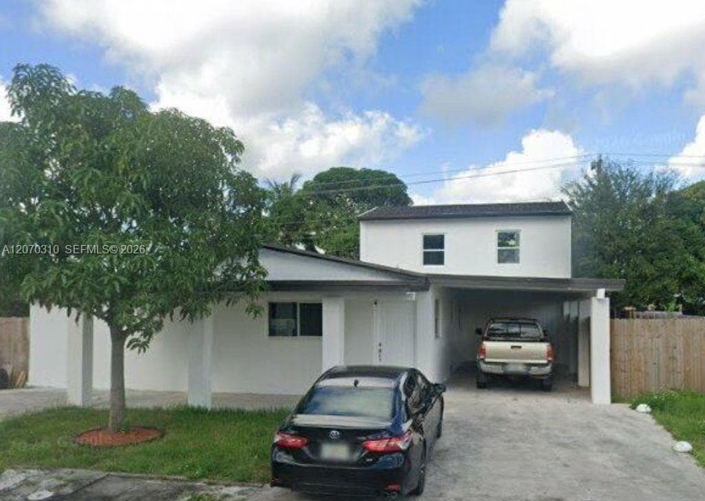 20720 NW 34 Avenue # 2, Miami Gardens, FL 33056