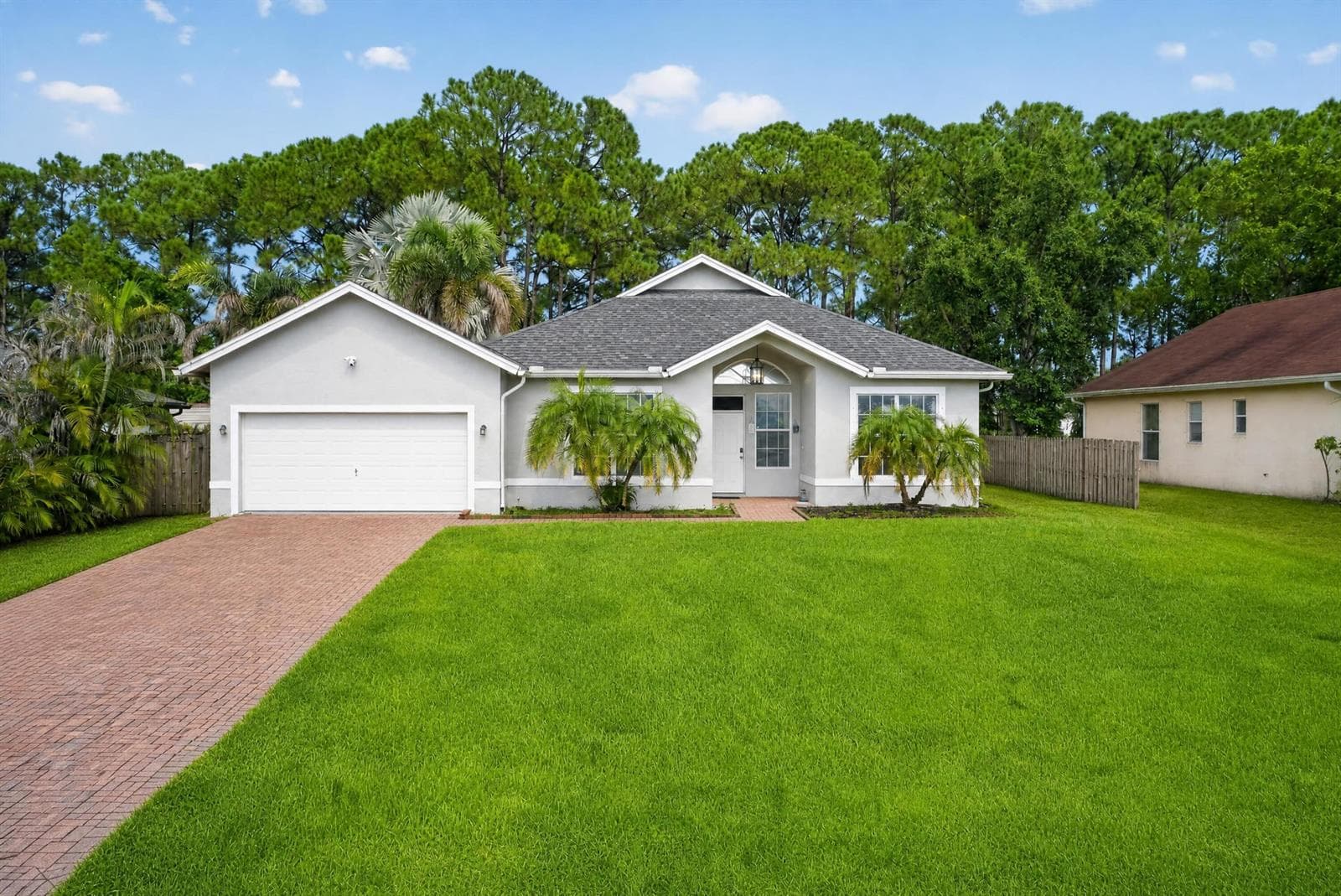 4059 SW Kamsler Street, Port St. Lucie, FL 34953