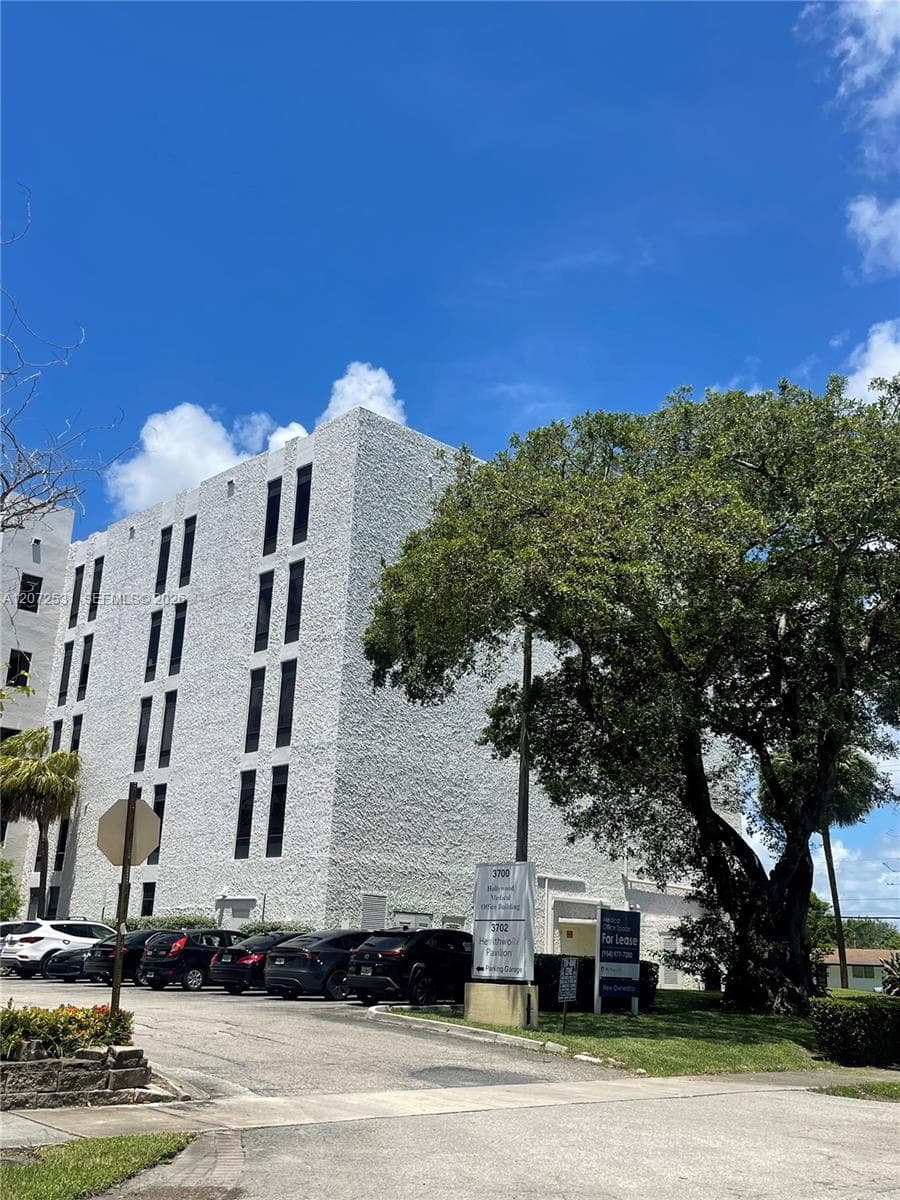 3700 Washington St # 500A, Hollywood, FL 33021
