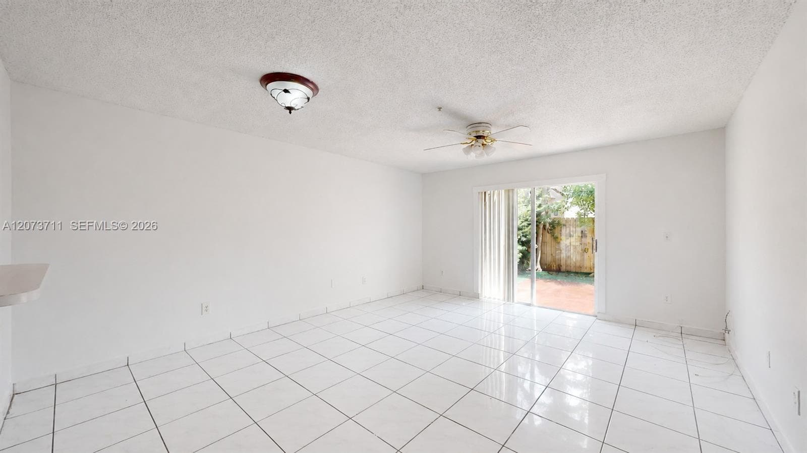 8183 NW 8th St # C2, Miami, FL 33126