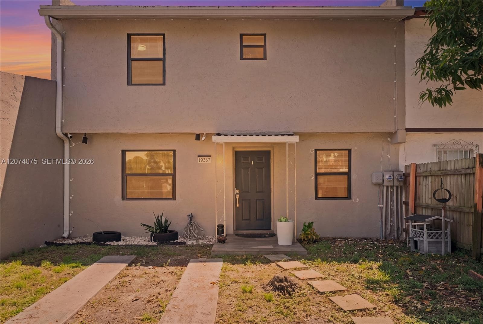 19367 NW 45th Ave, Miami Gardens, FL 33055