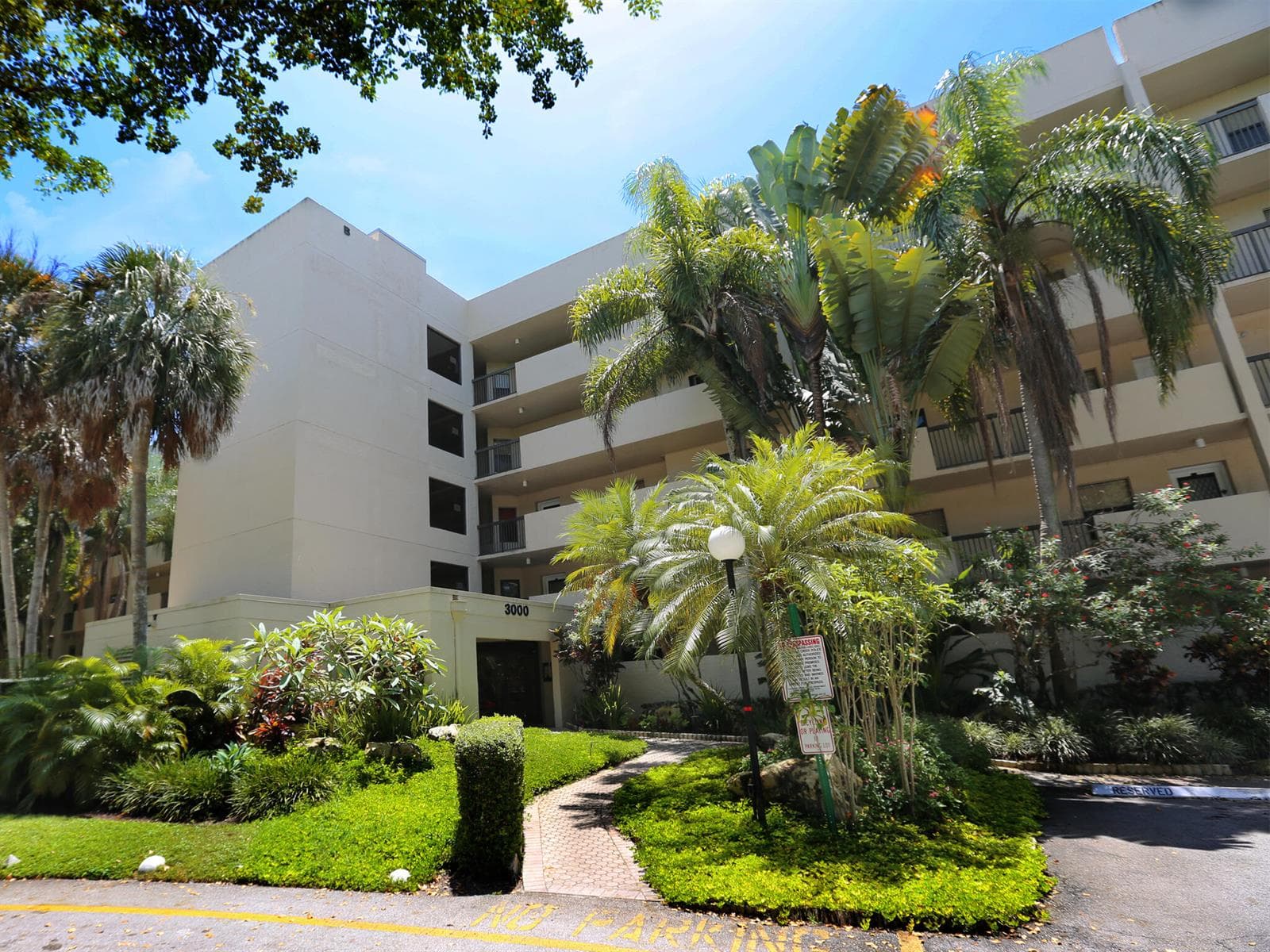 3000 NW 42ND Avenue # B207, Coconut Creek, FL 33066