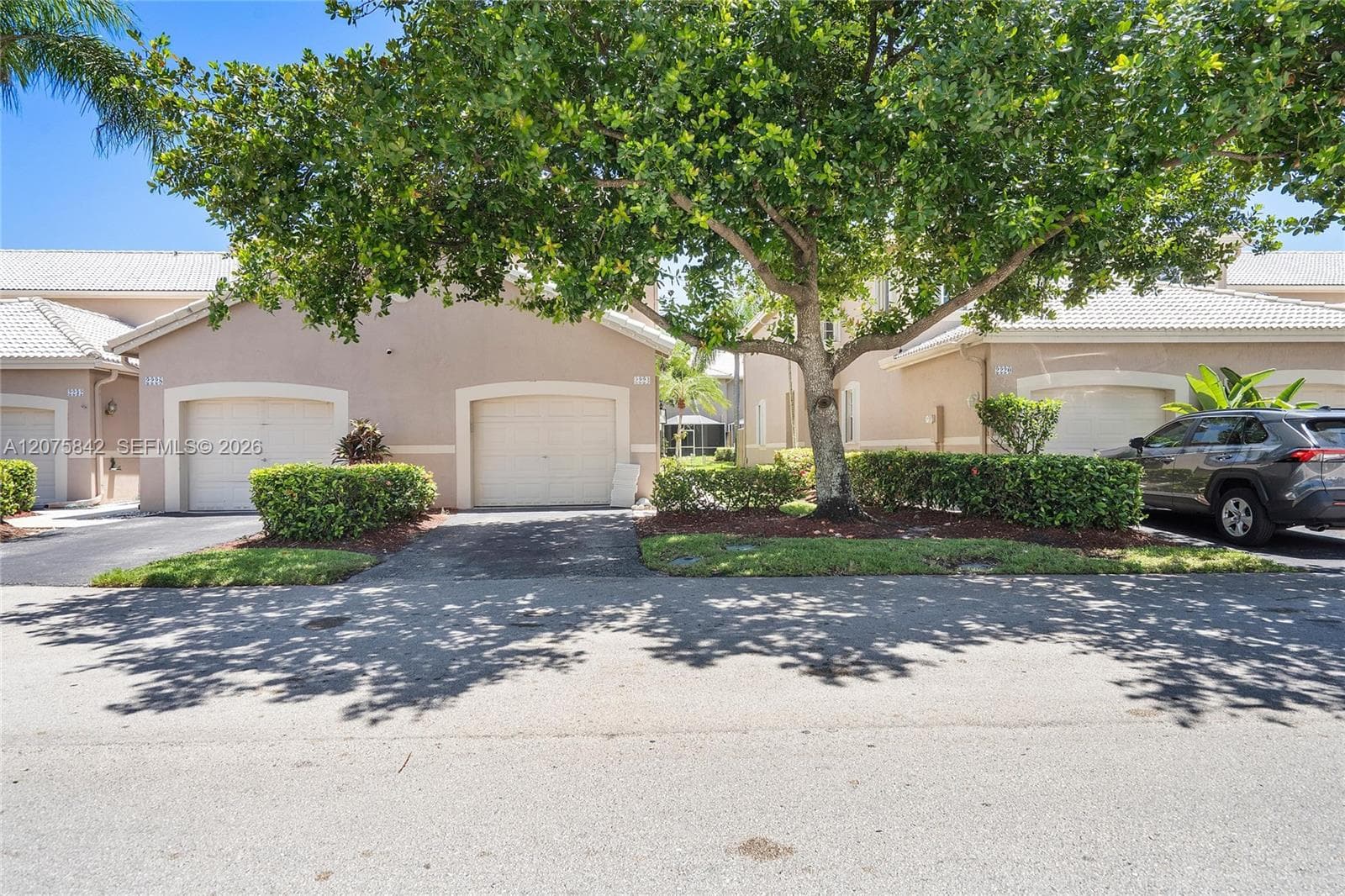 2224 Salerno Cir, Weston, FL 33327