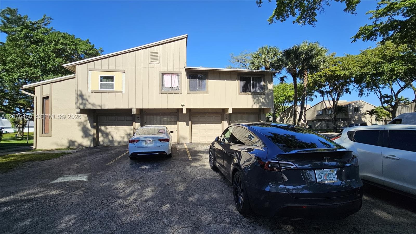 5870 NW 21st St # 45-E, Lauderhill, FL 33313