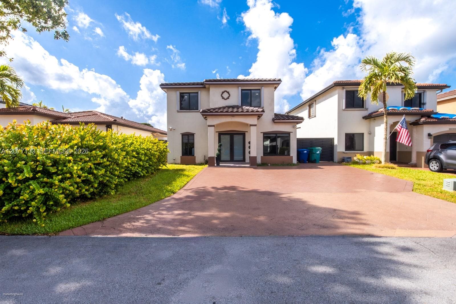 8126 NW 199th Ter, Hialeah, FL 33015