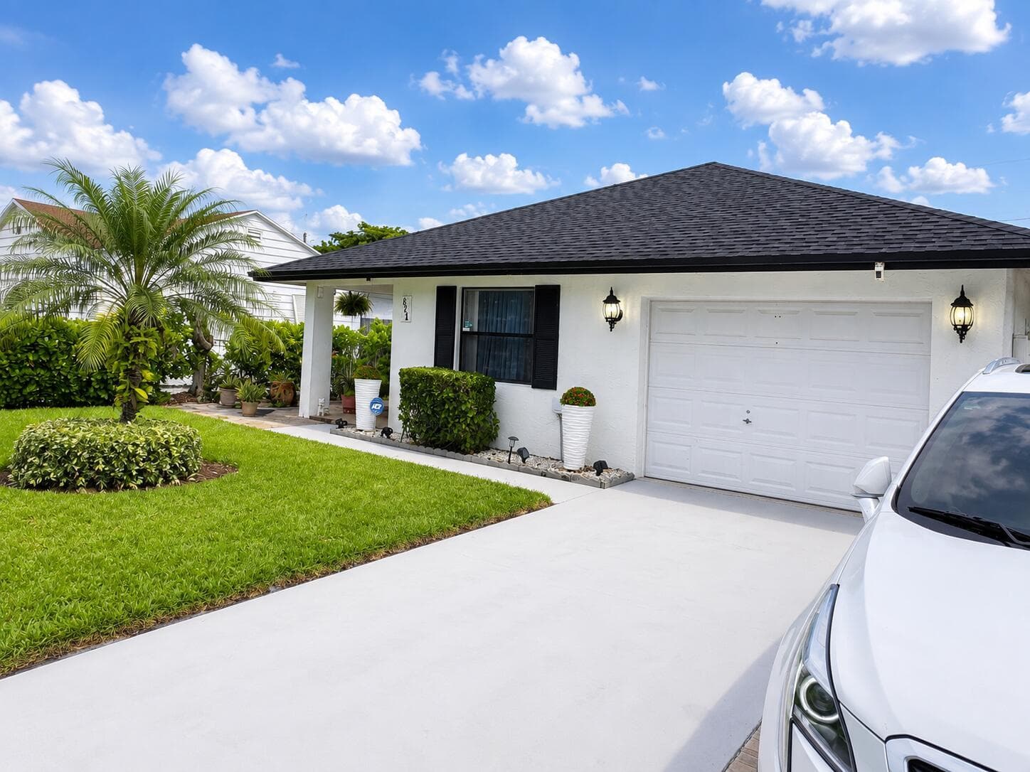 821 Hampton Road, West Palm Beach, FL 33405