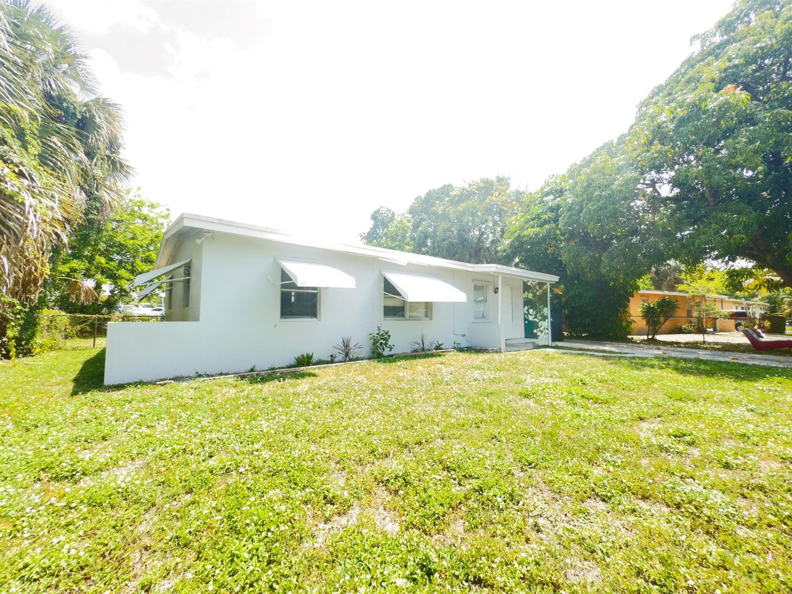 3530 NW 1ST Court NW, Fort Lauderdale, FL 33311