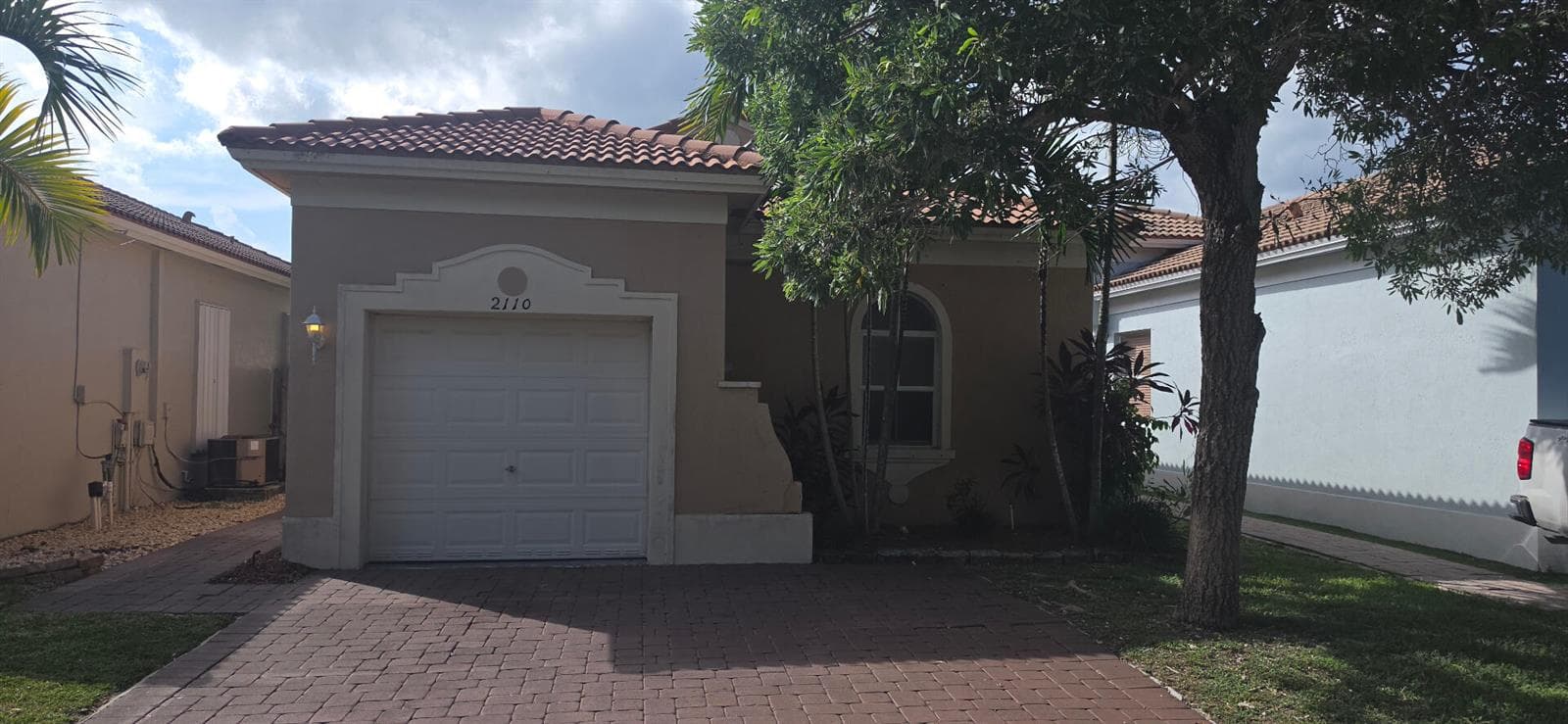 2110 NE 37TH Road, Homestead, FL 33033