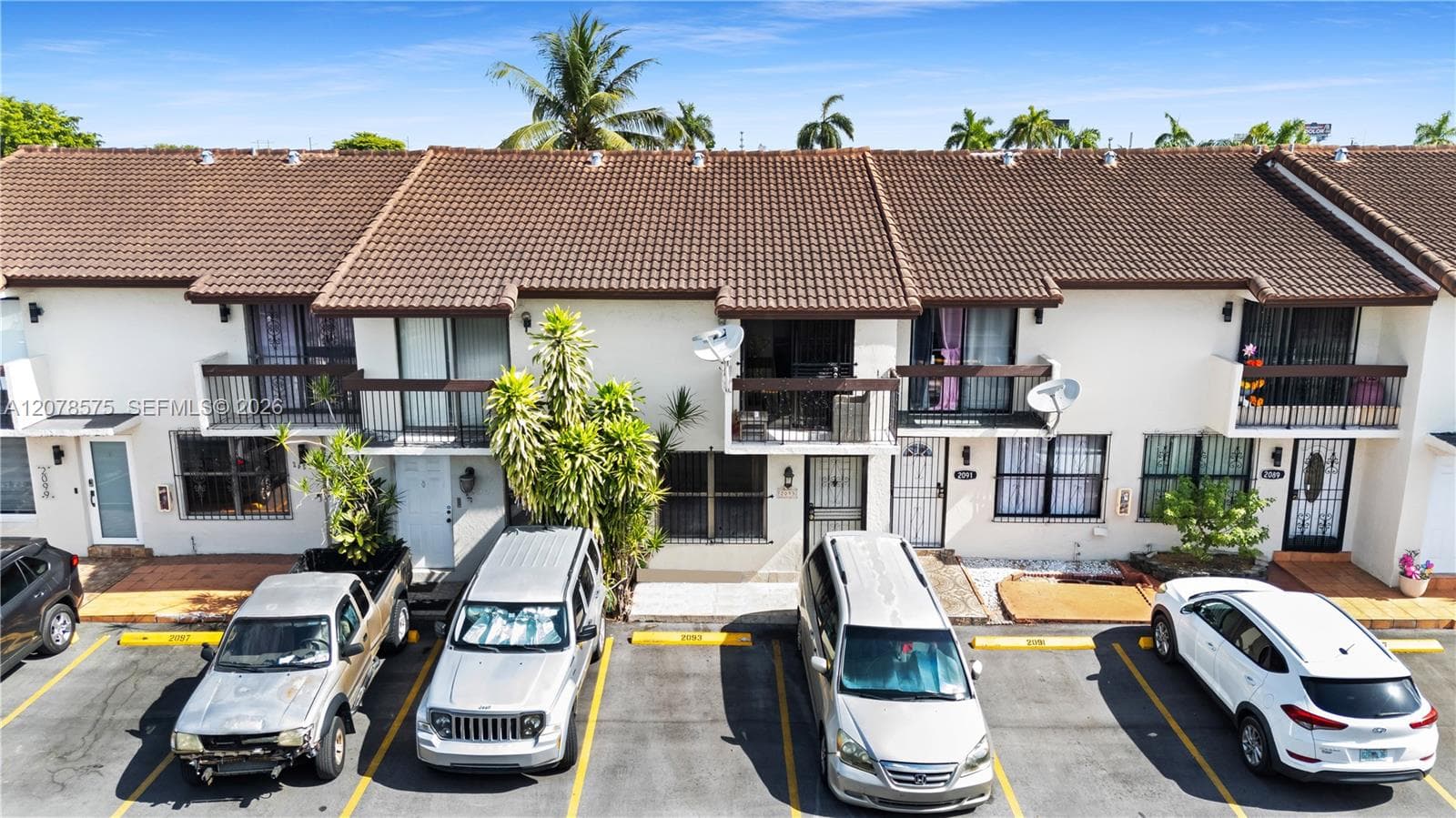 2093 W 54th Ter # 38, Hialeah, FL 33016