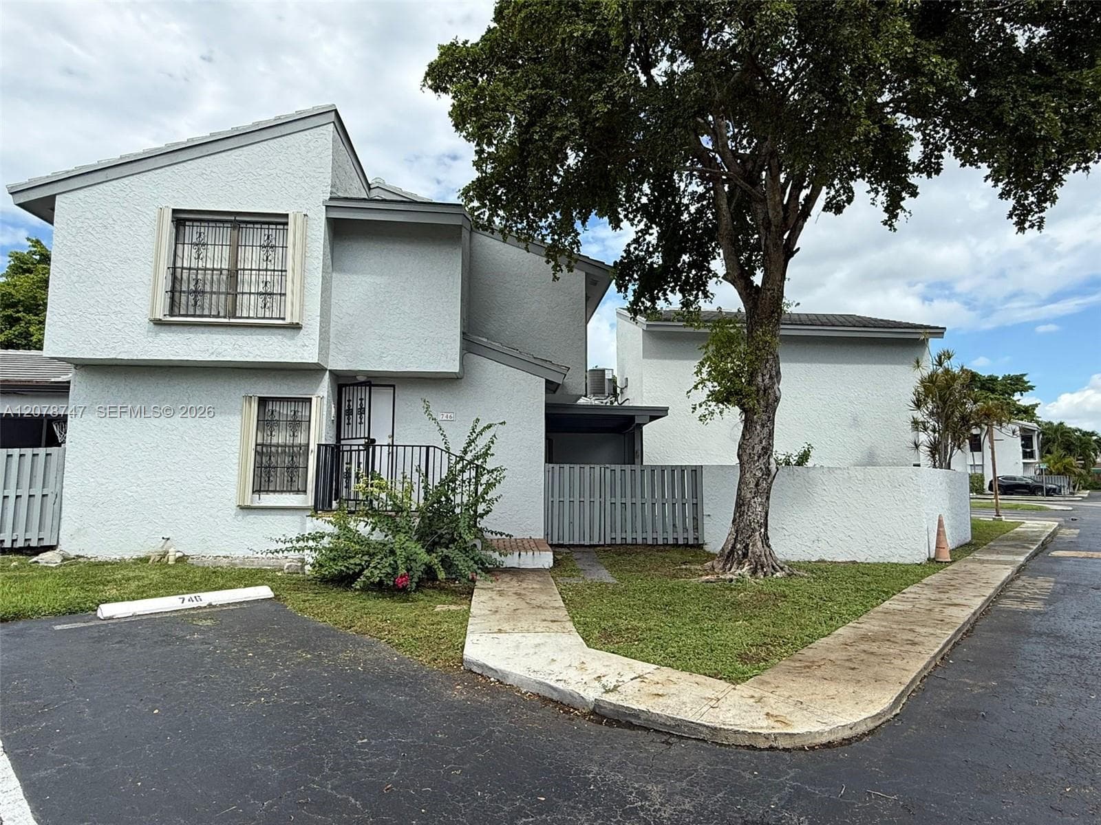 746 NW 105th Pl # A6, Miami, FL 33172