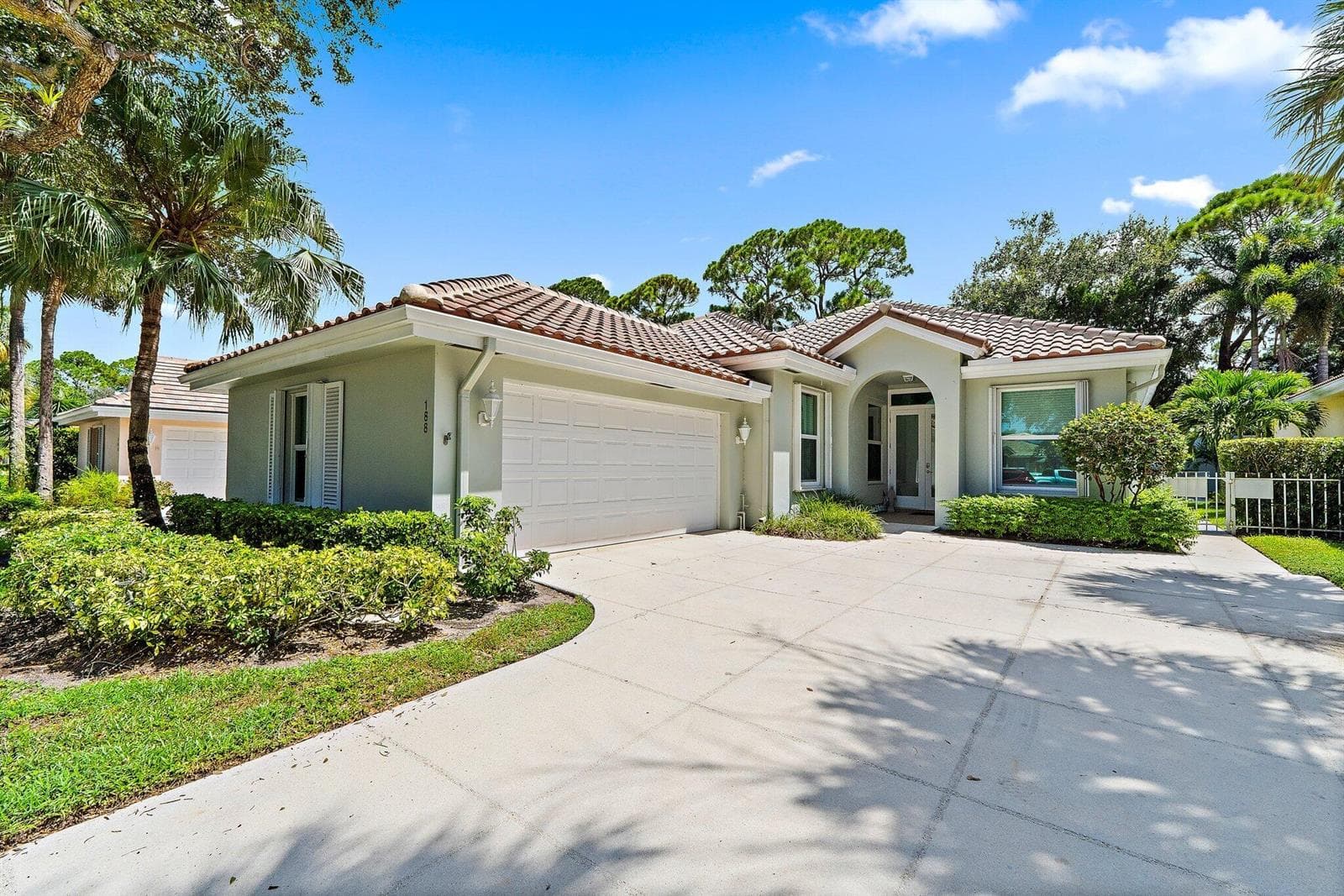 188 S HAMPTON Drive, Jupiter, FL 33458