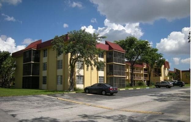 3490 FOXCROFT Road # B317, Miramar, FL 33025