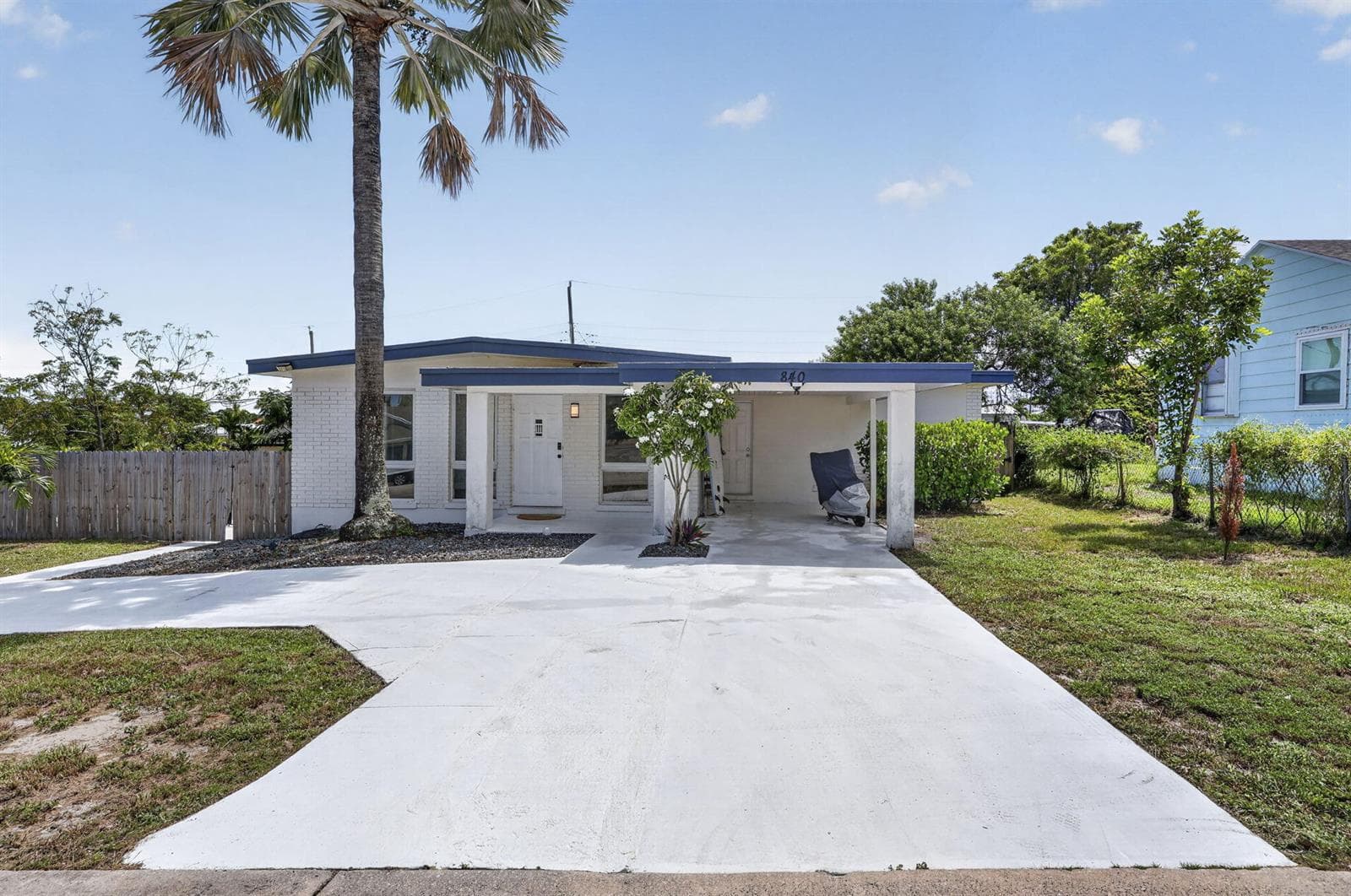 840 Bradley Street, West Palm Beach, FL 33405
