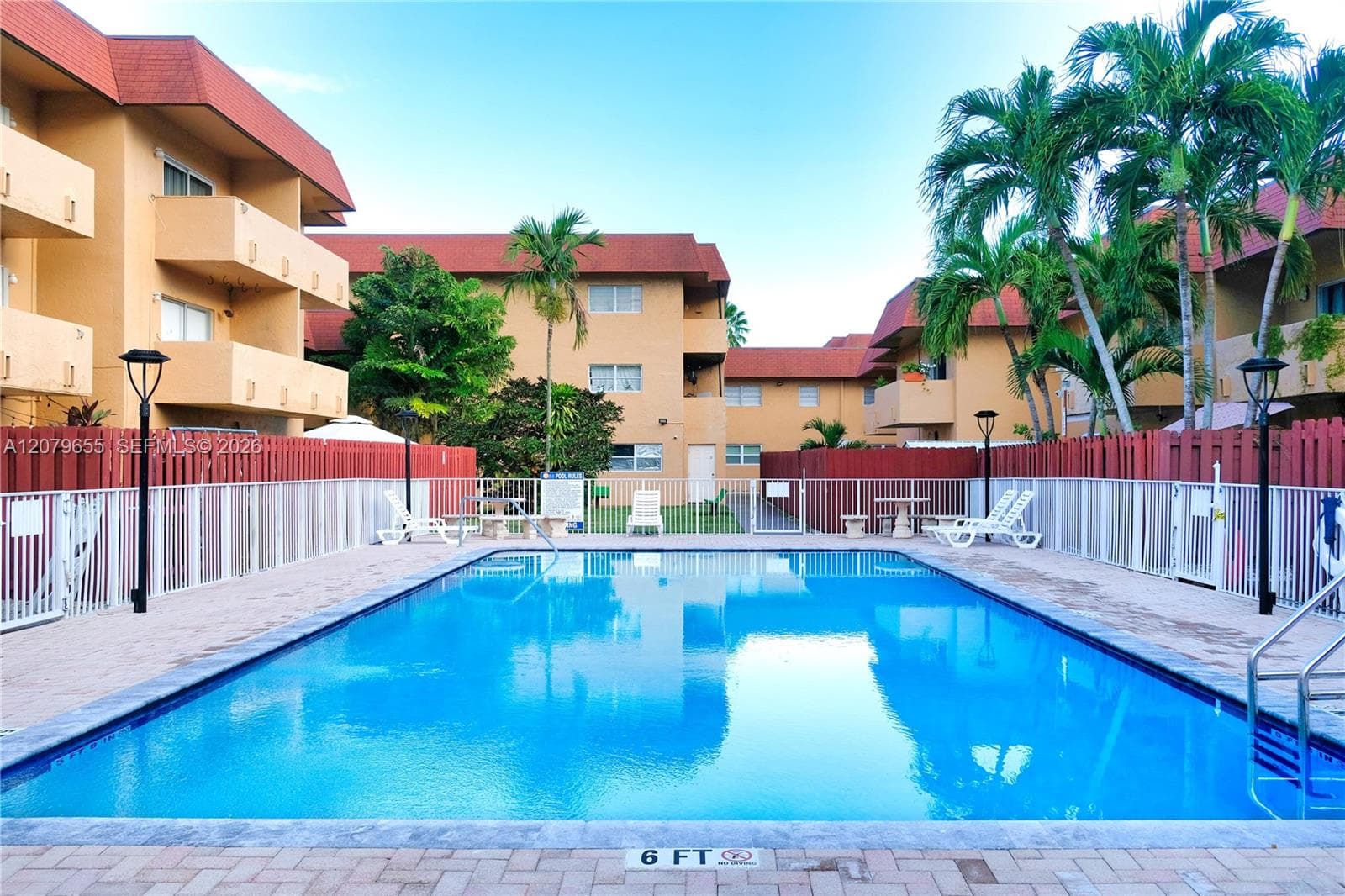 9962 SW 88th St # 722-7, Miami, FL 33176