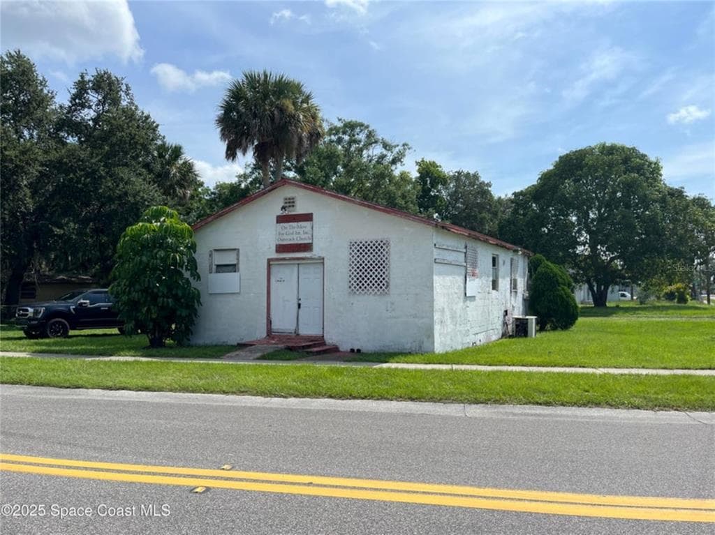 929 S DELEON AVENUE, TITUSVILLE, FL 32780