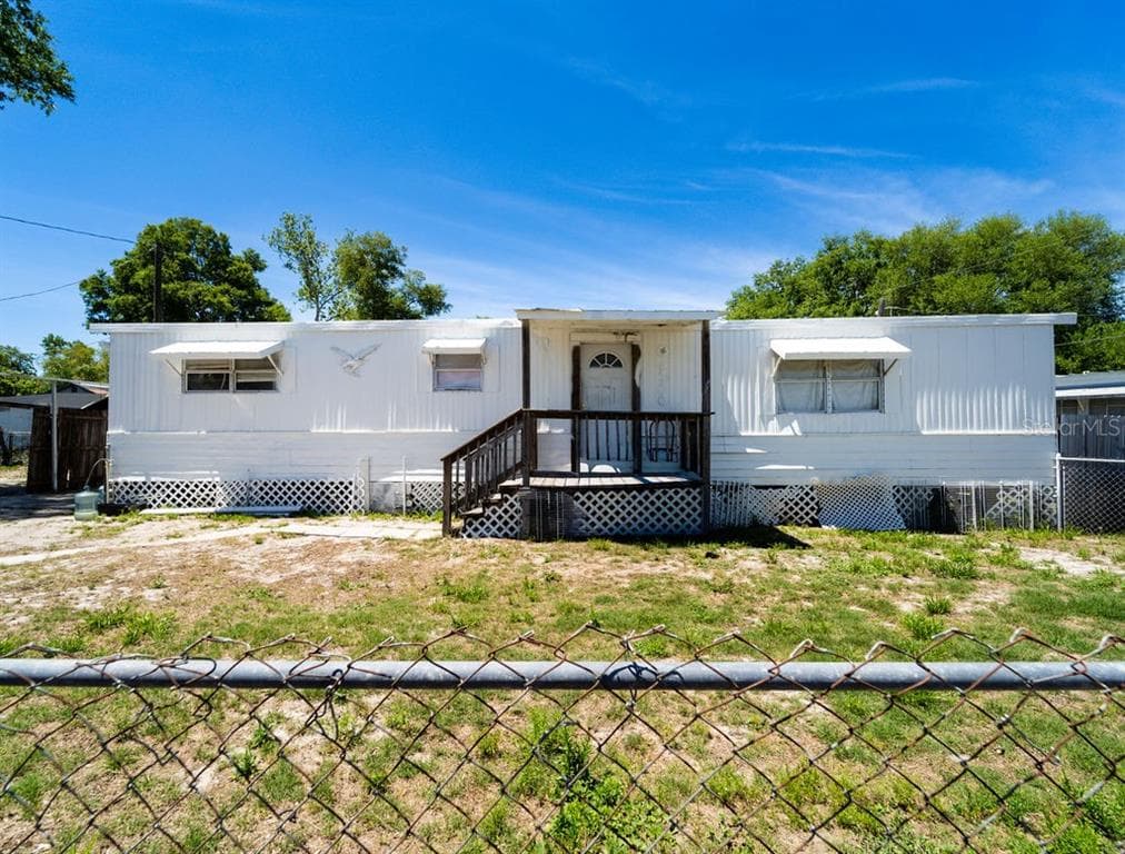 2900 STATE ROAD 11, DELAND, FL 32724