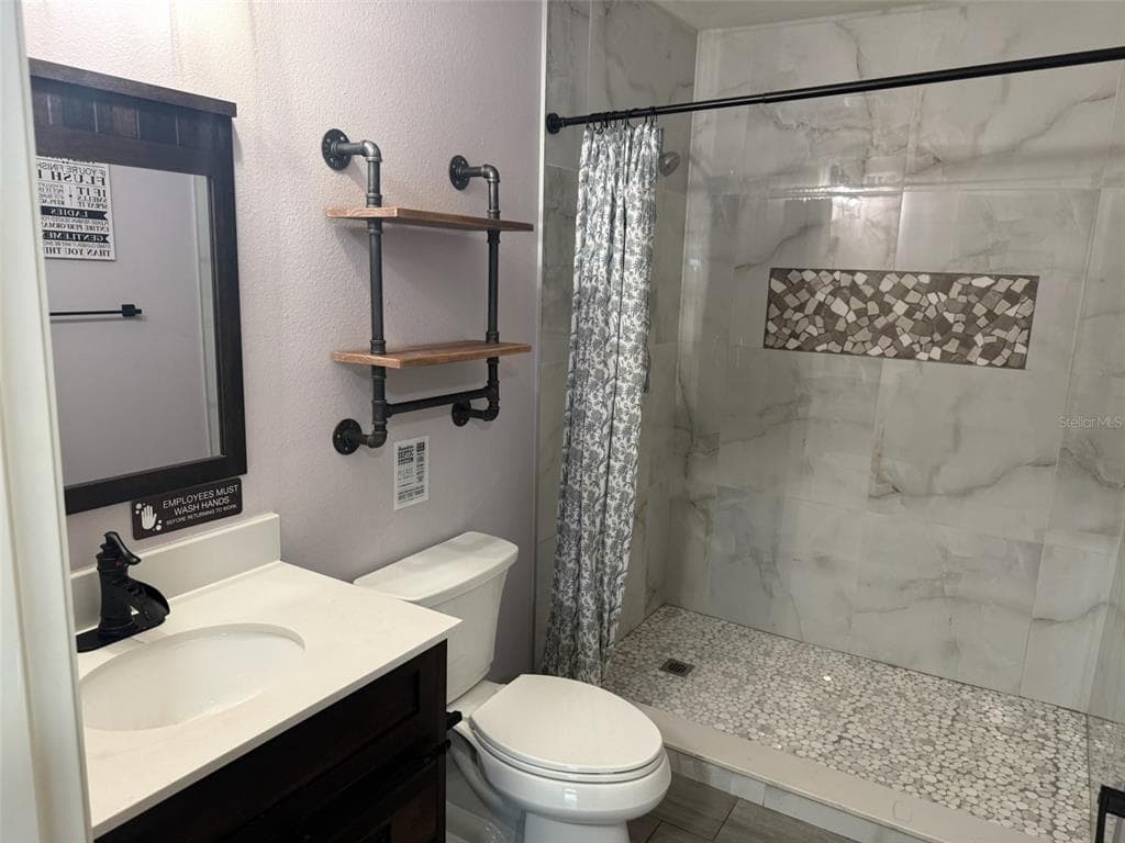 18312 HOLISTER RD, ORLANDO, FL 32820