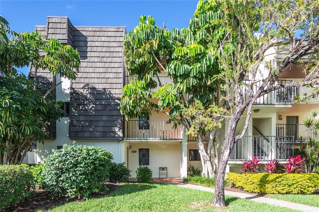 1645 SPOONBILL LANE # C, NAPLES, FL 34105