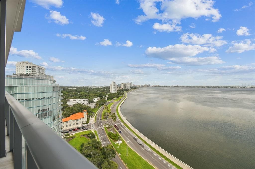 3101 BAYSHORE BOULEVARD # 1402, TAMPA, FL 33629