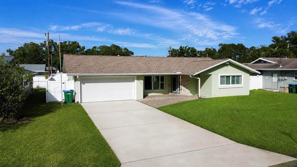 5669 45TH AVENUE N, KENNETH CITY, FL 33709