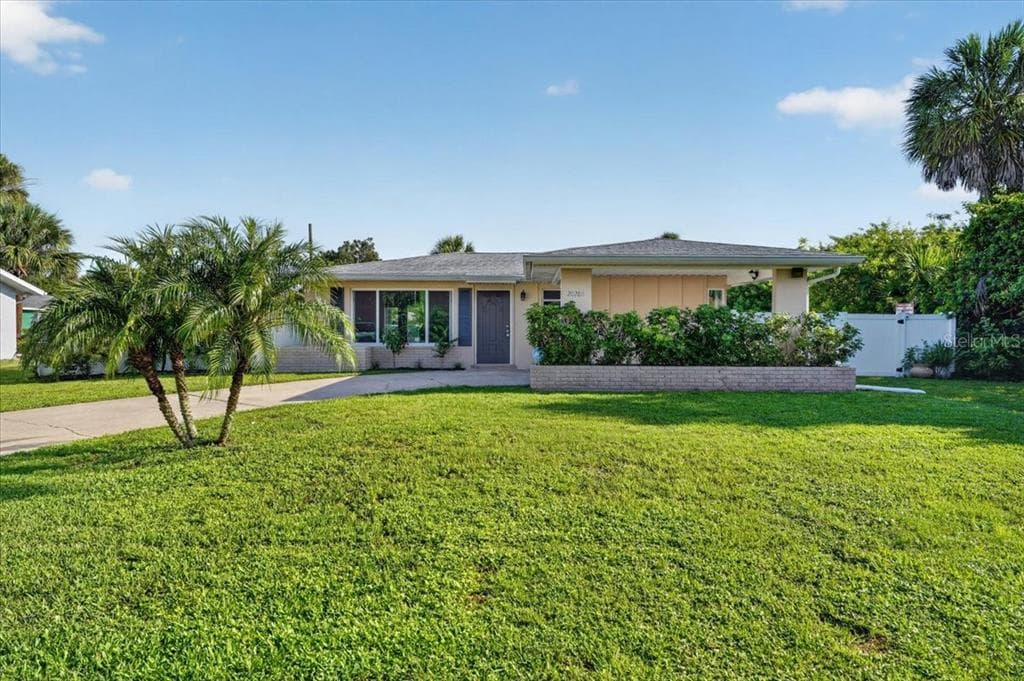 20286 BENTON AVENUE, PORT CHARLOTTE, FL 33952