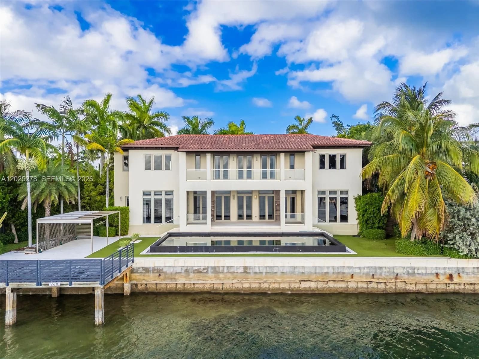 760 S Mashta Dr, Key Biscayne, FL 33149