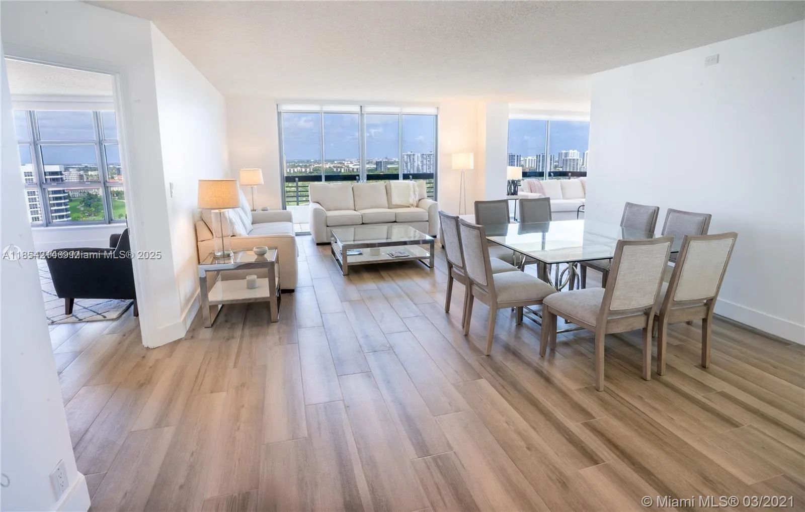 3530 Mystic Pointe Dr # 2509, Aventura, FL 33180