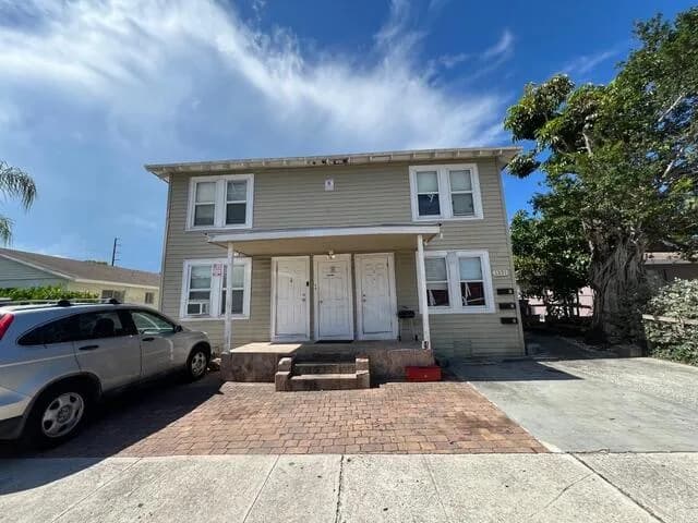 1331 Longwood Street, West Palm Beach, FL 33401