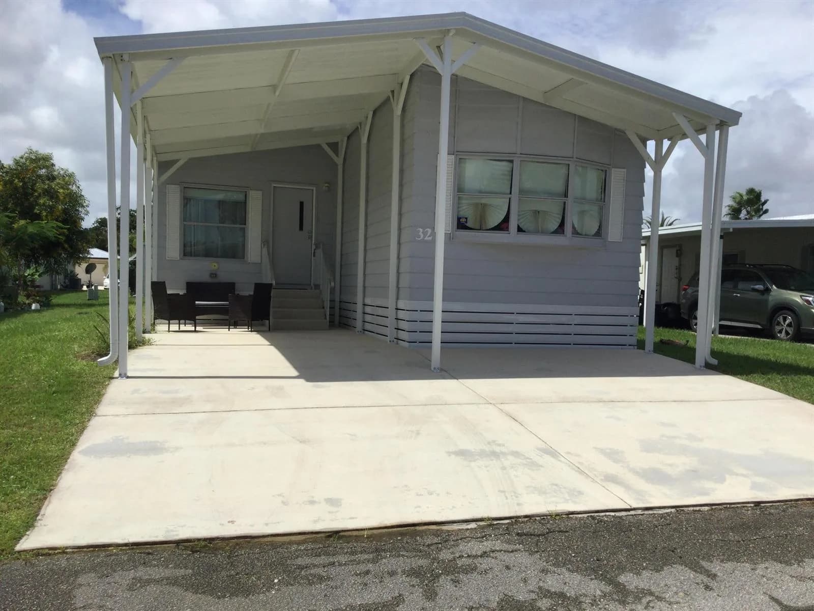 32 Flamenco Way, Port St. Lucie, FL 34952