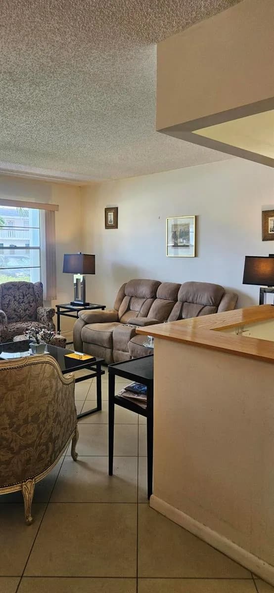 27 Newport B, Deerfield Beach, FL 33442