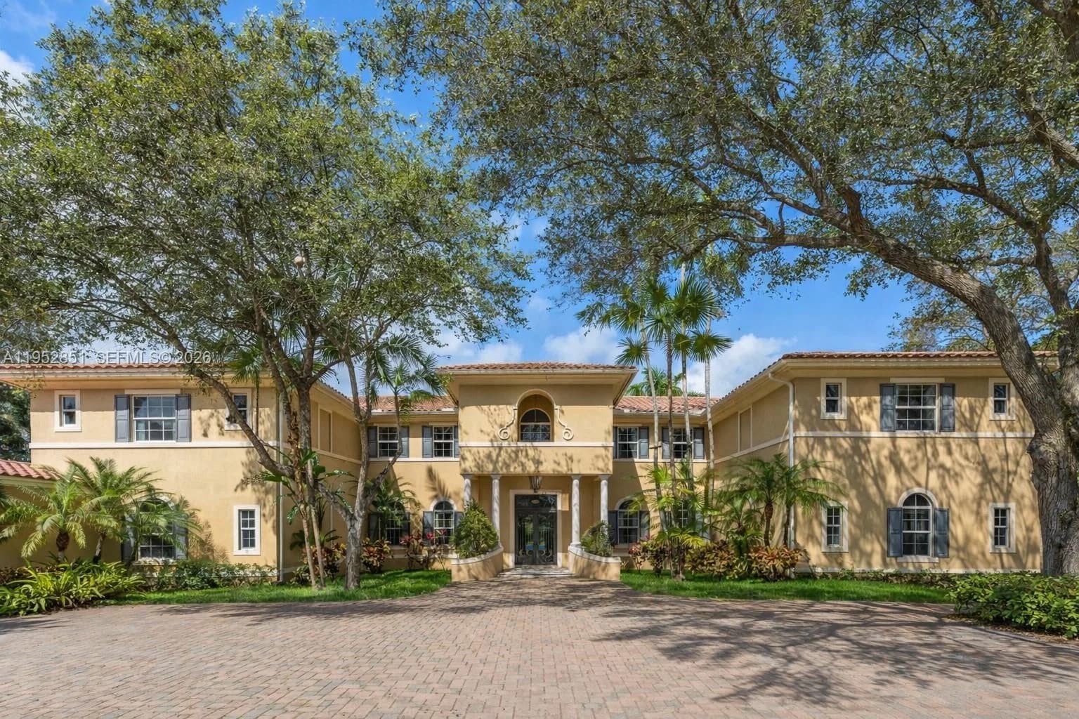 6025 SW 108th St, Pinecrest, FL 33156