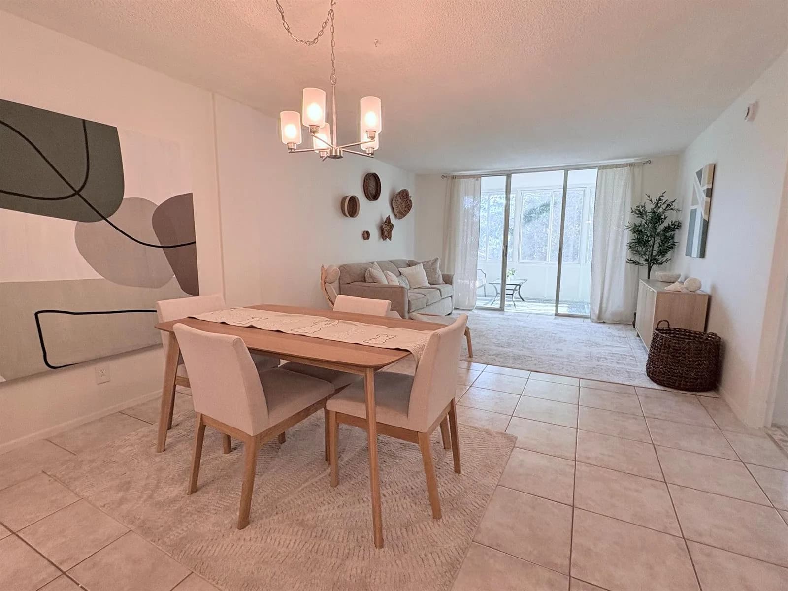 2650 NW 49TH Avenue # 327, Lauderdale Lakes, FL 33313