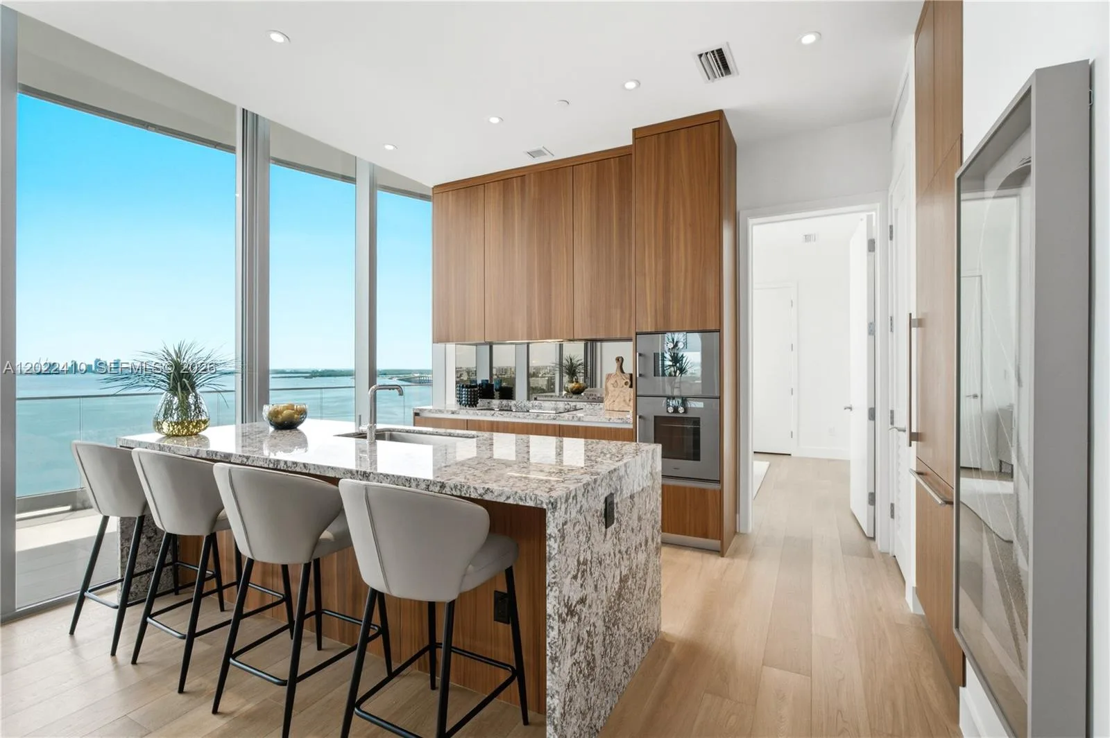 175 SE 25th Rd # 1604, Miami, FL 33129