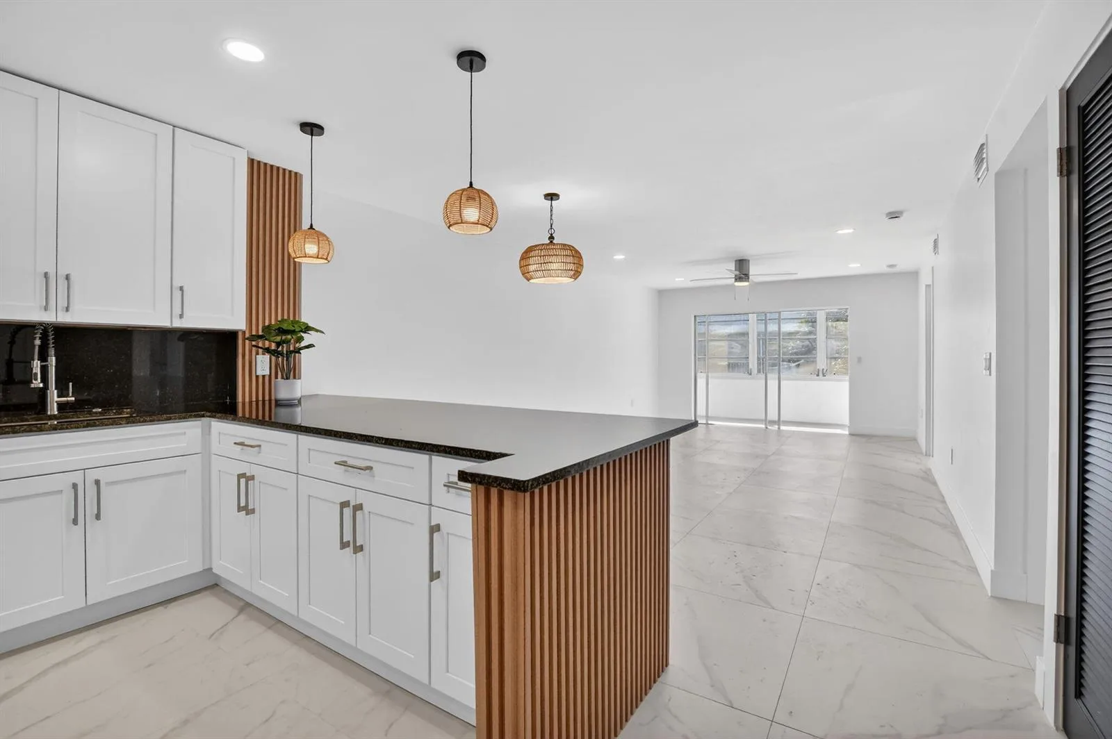 9780 Marina Boulevard # 425, Boca Raton, FL 33428