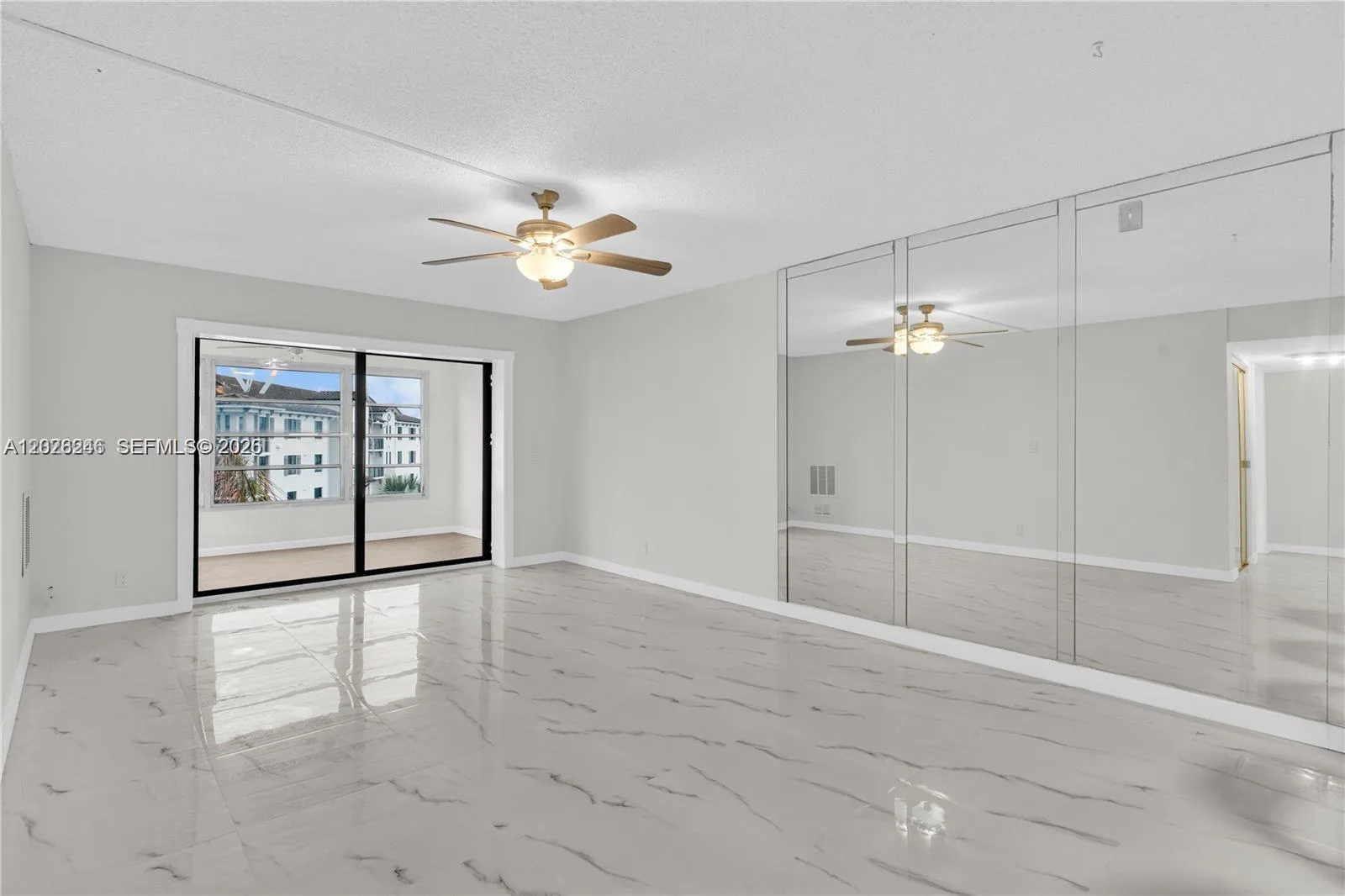 9355 SW 8th St # 425, Boca Raton, FL 33428
