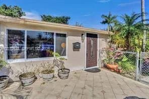 2199 NE 182nd St # 1, North Miami Beach, FL 33162