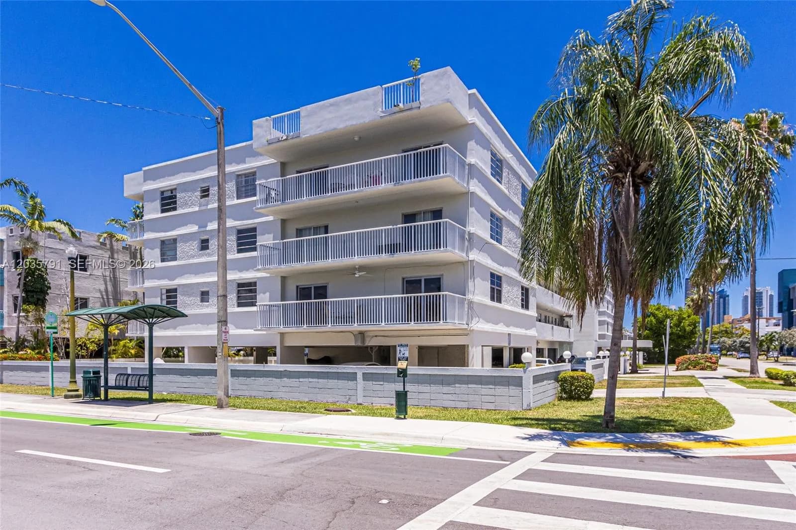 3527 NE 168th St # 309, North Miami Beach, FL 33160